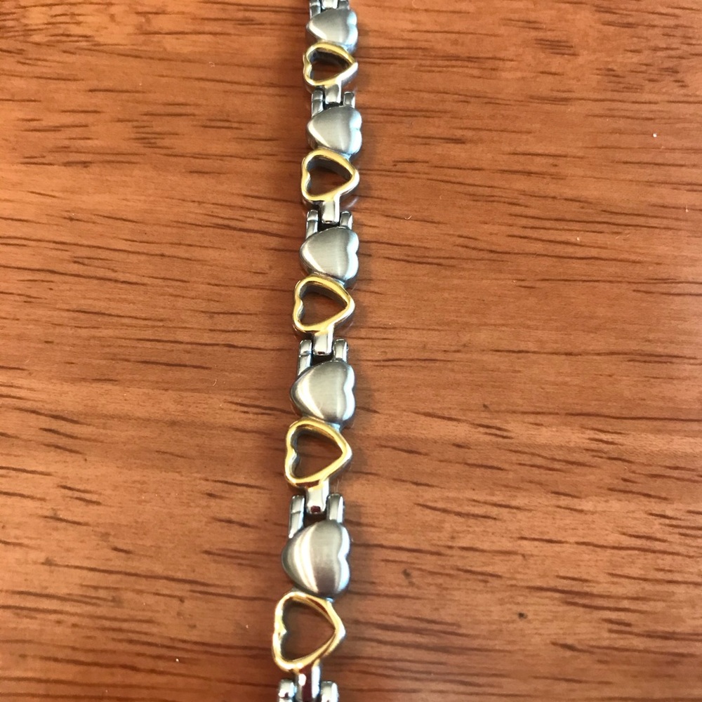 Quantum Energy Bracelet Gold  & Silver Hearts 💛🤍